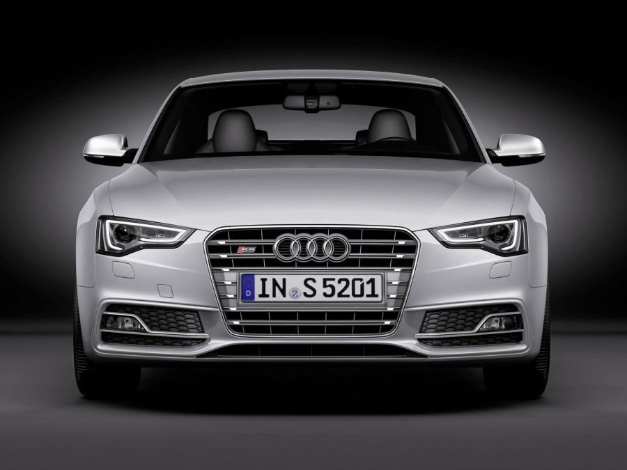  Audi S5 Coupe 2011 года  (WW) (фото 16 из 21)
